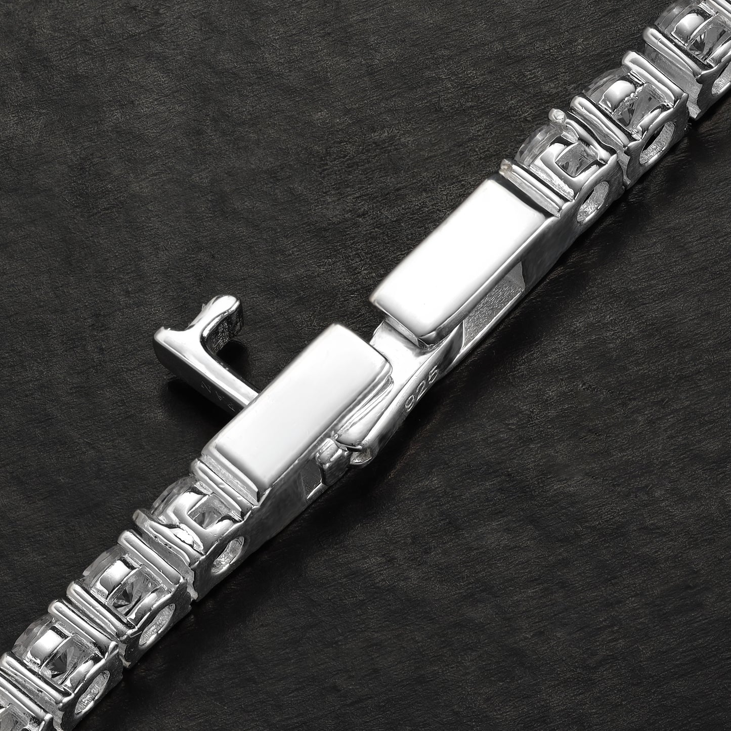 Iced Out Style Tennis Chain Bracelet 4mm - 925 Sterling Silver