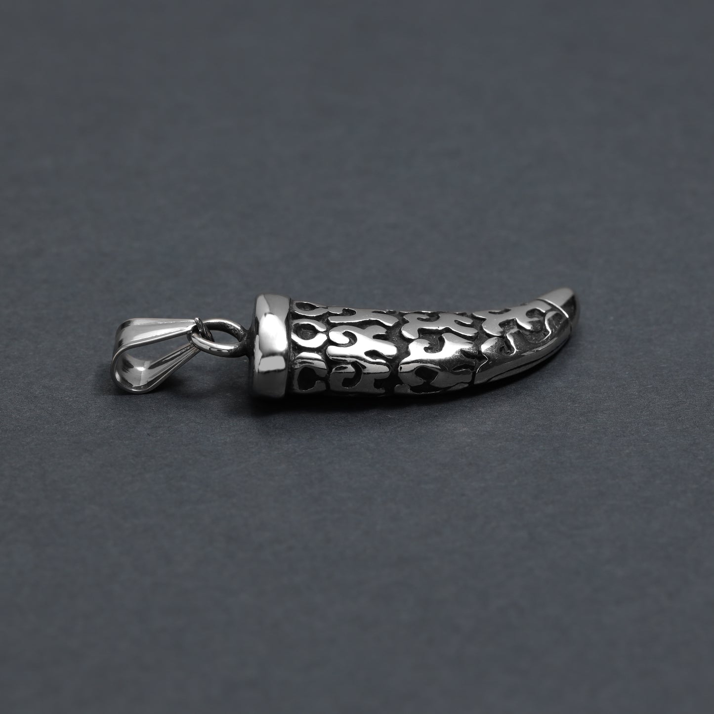 Knife Pendant - Stainless Steel