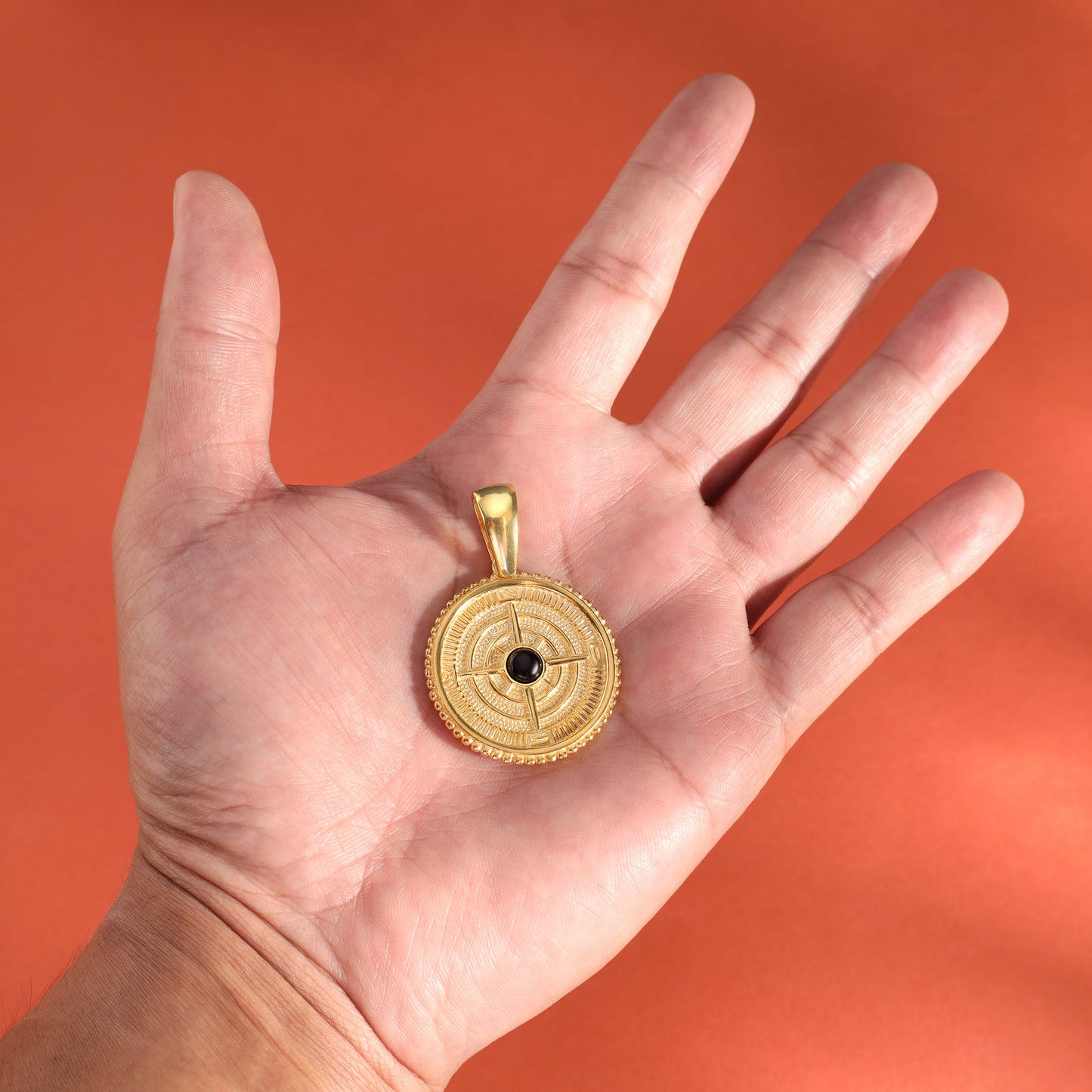 Compass Pendant - Sterling Silver Gold-plated (PE297G)